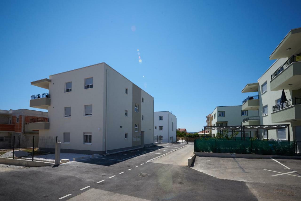 Apartman Jakov Apartamento Trogir Exterior foto