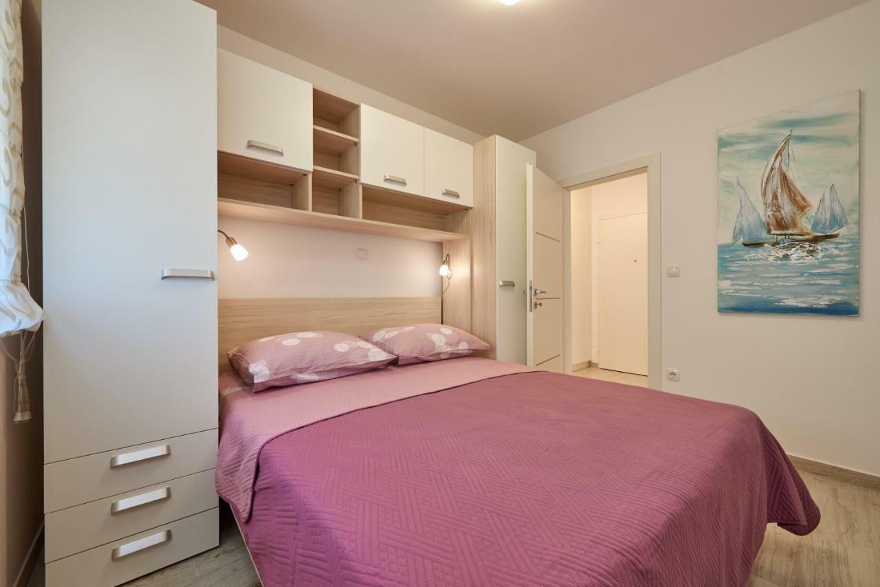 Apartman Jakov Apartamento Trogir Exterior foto