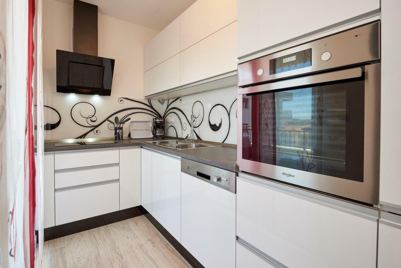 Apartman Jakov Apartamento Trogir Exterior foto