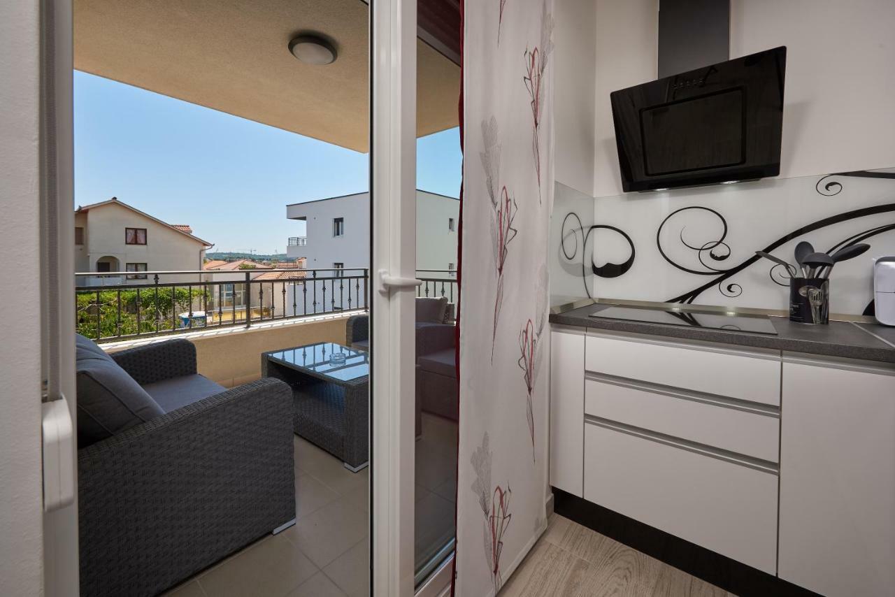 Apartman Jakov Apartamento Trogir Exterior foto